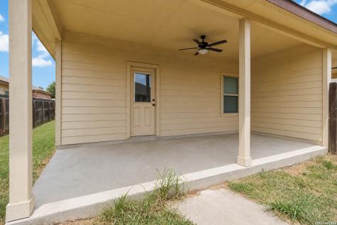 1125/1127 Stanley Way Seguin TX 78155
