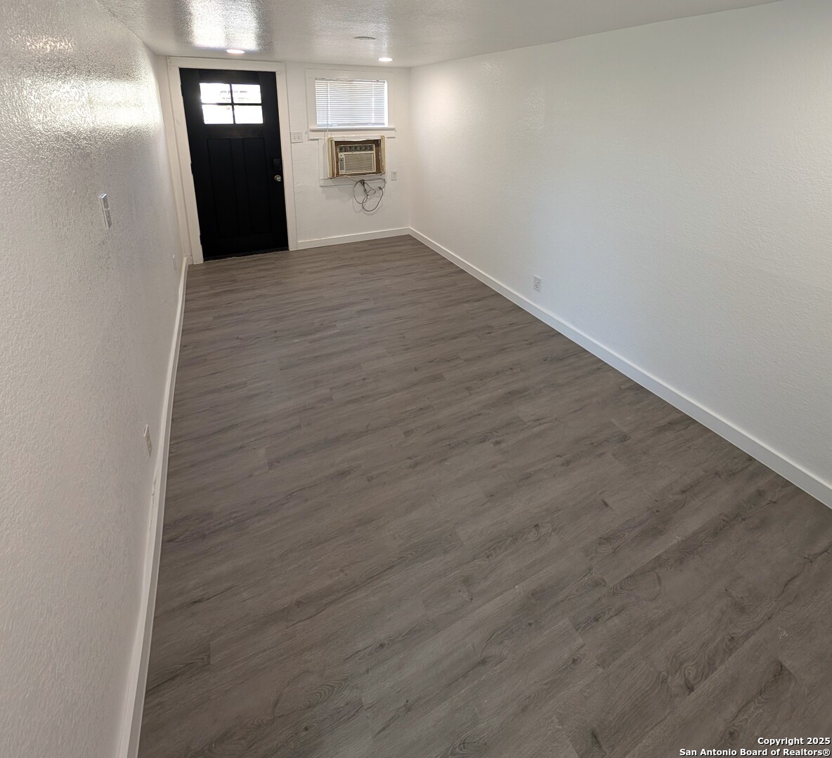 707 W Craig San Antonio TX 78212
