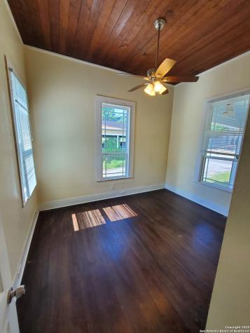 707 W Craig San Antonio TX 78212