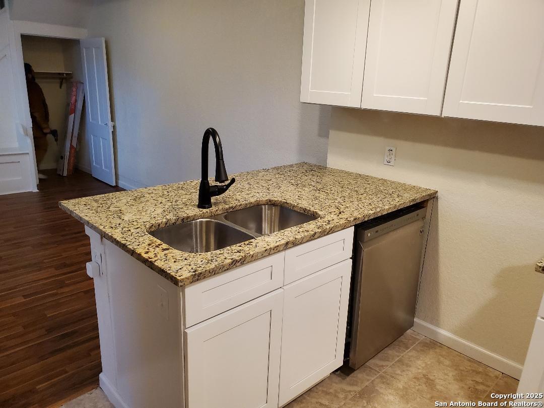 707 W Craig San Antonio TX 78212