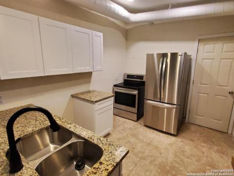 707 W Craig San Antonio TX 78212