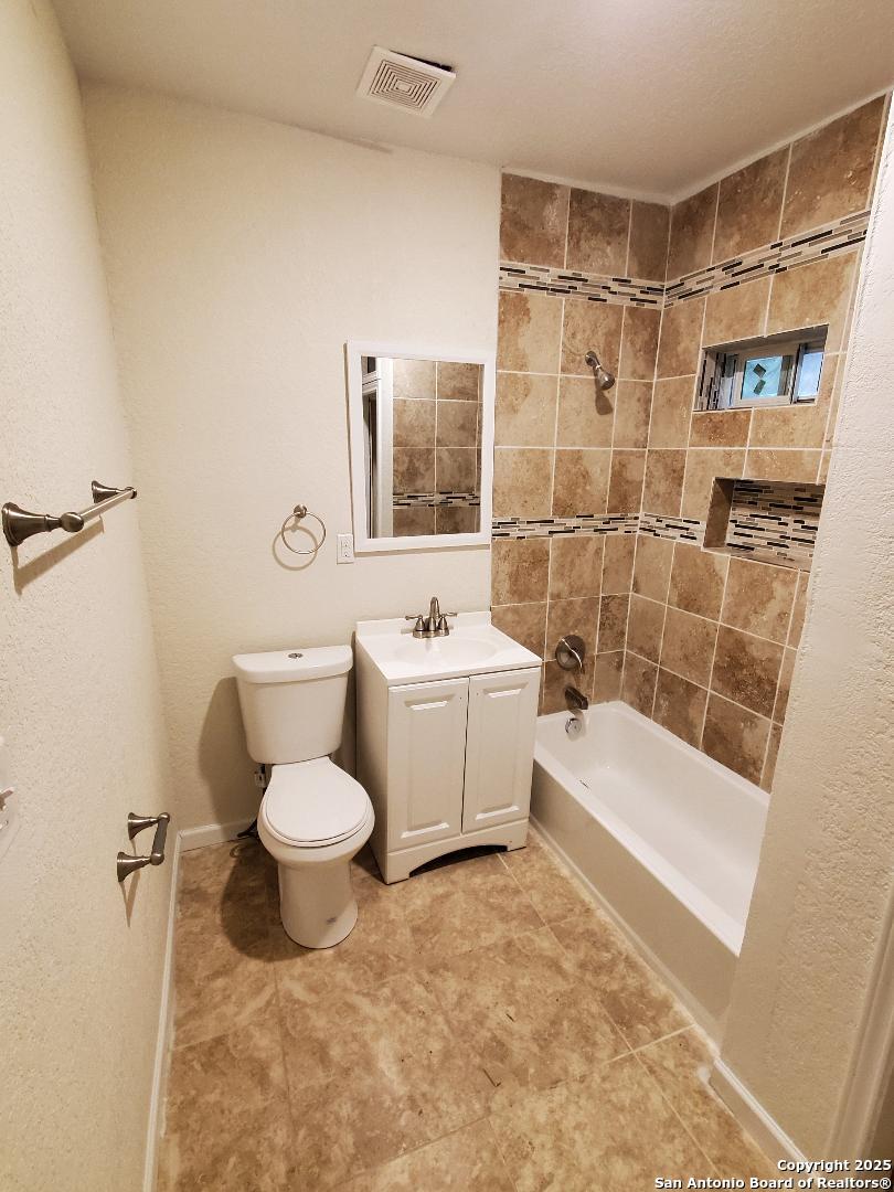 707 W Craig San Antonio TX 78212