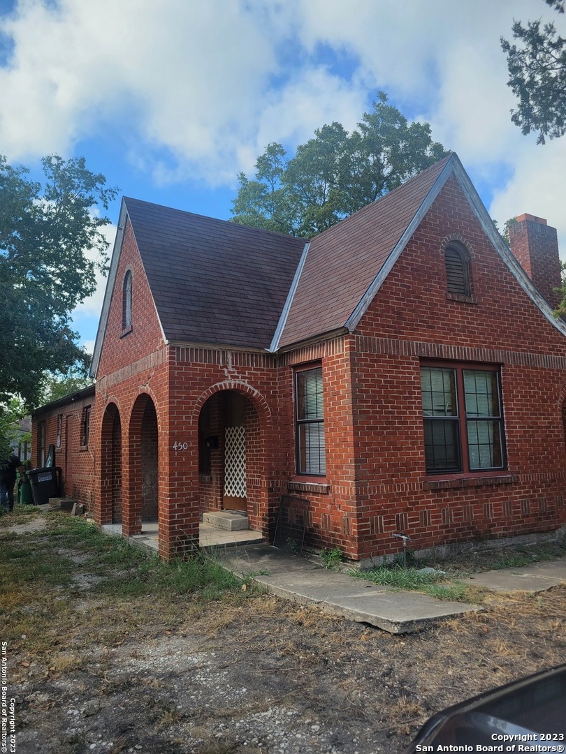 448 Bailey Avenue San Antonio TX 78210