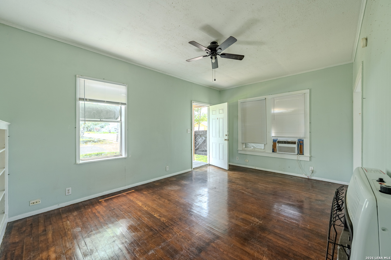 732 W Alice Avenue Kingsville TX 78363