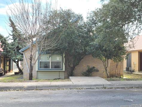 8406 Cranberry Hill San Antonio TX 78254