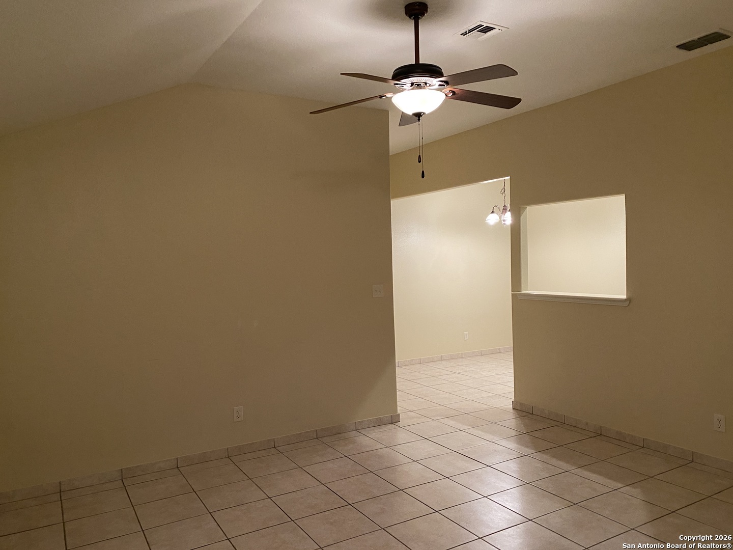 707 Dallas Pleasanton TX 78064