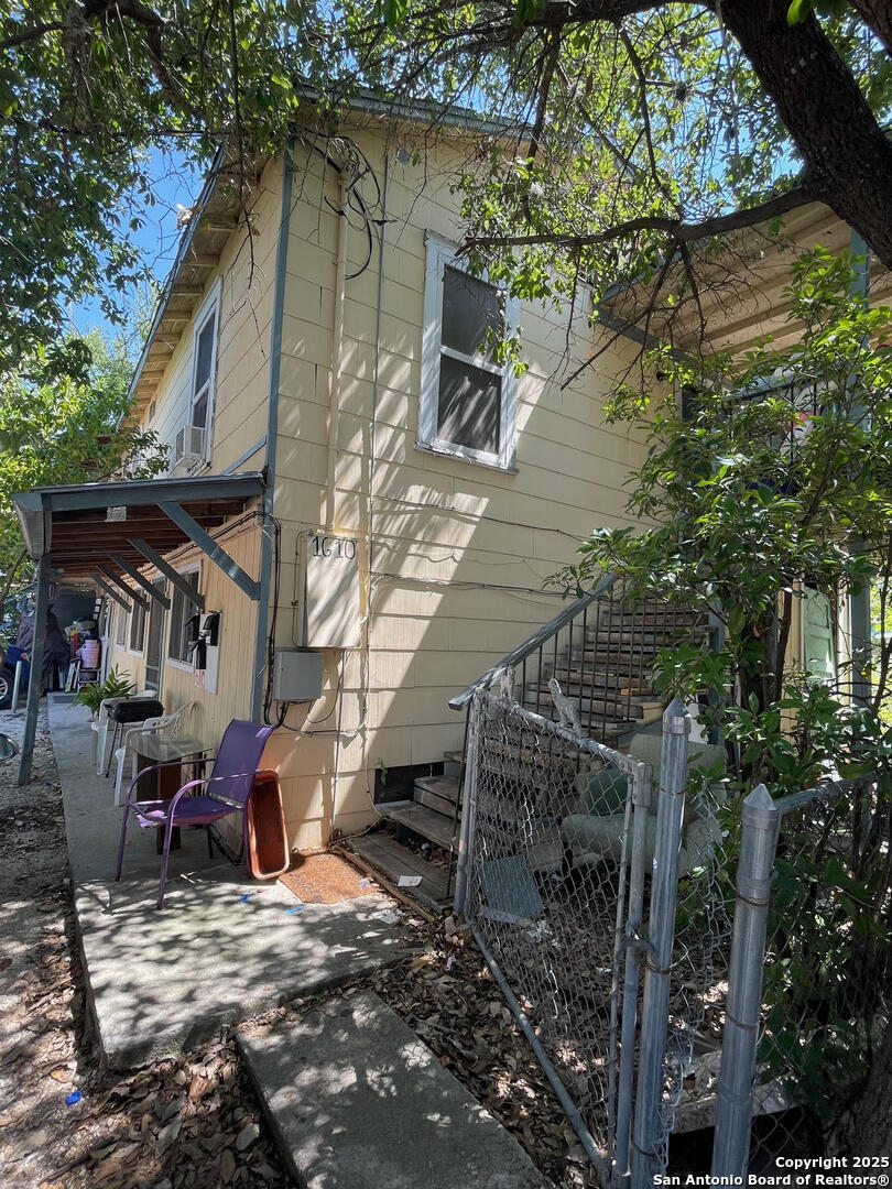 946 W Lynwood San Antonio TX 78201