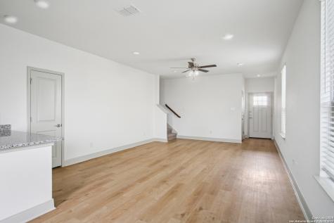 12352 Montgomery Forest San Antonio TX 78252