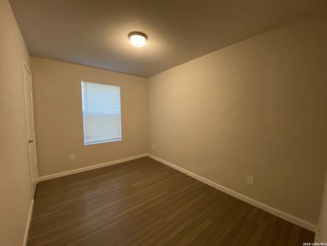 1615 N Navidad Street San Antonio TX 78201