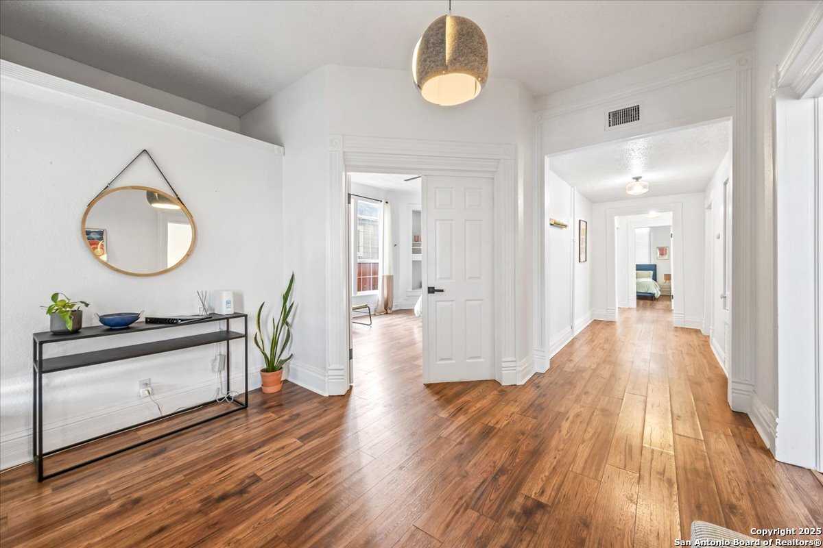 302 Lamar San Antonio TX 78202