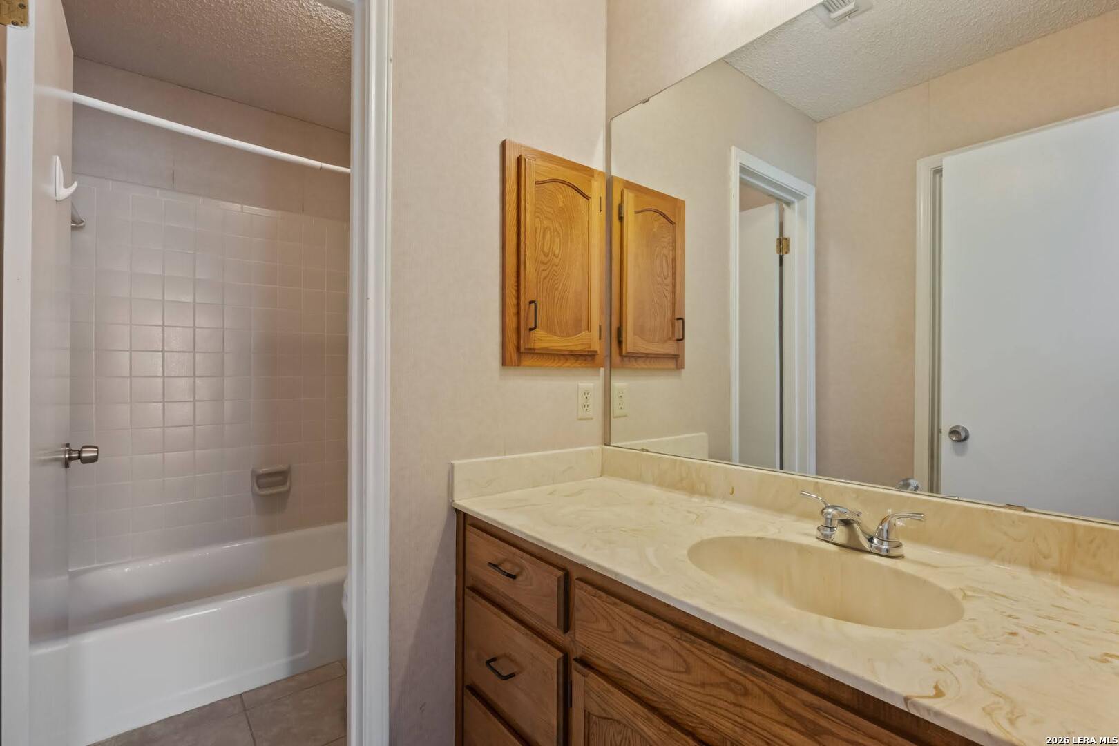 6406 Brook Cove San Antonio TX 78240