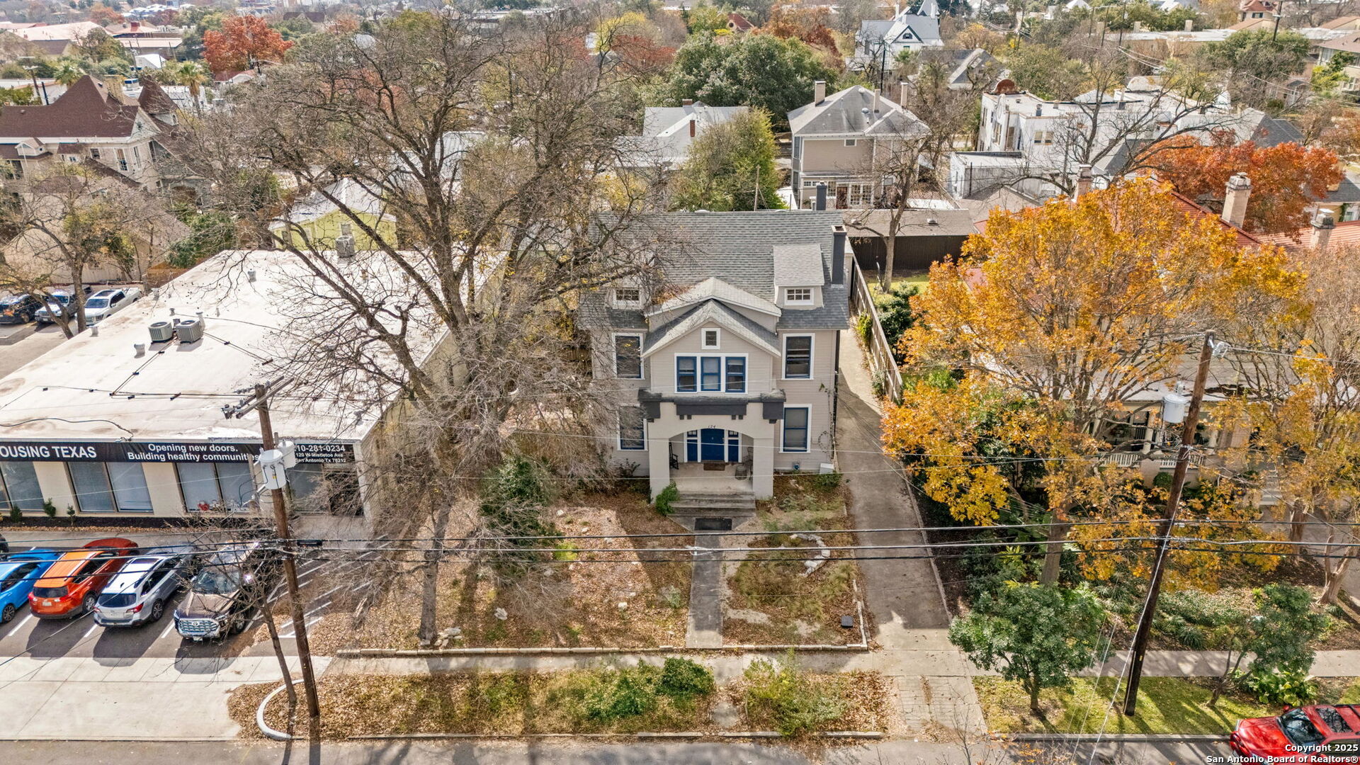 124 W Mistletoe Avenue San Antonio TX 78212