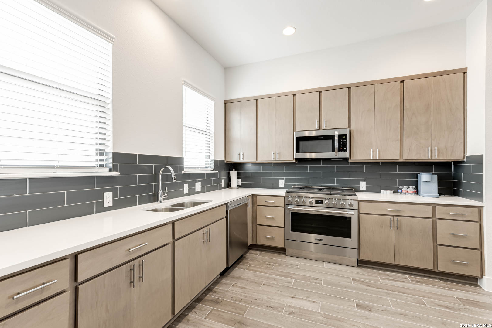 144 N Cherry Street San Antonio TX 78202