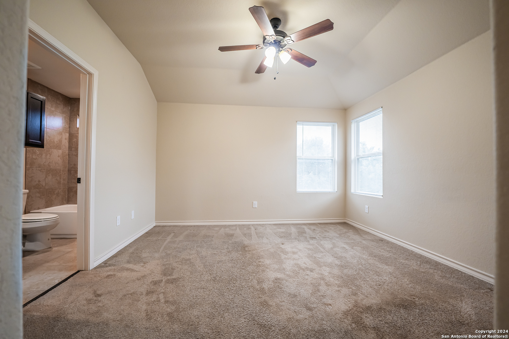6642 Mia Way San Antonio TX 78233