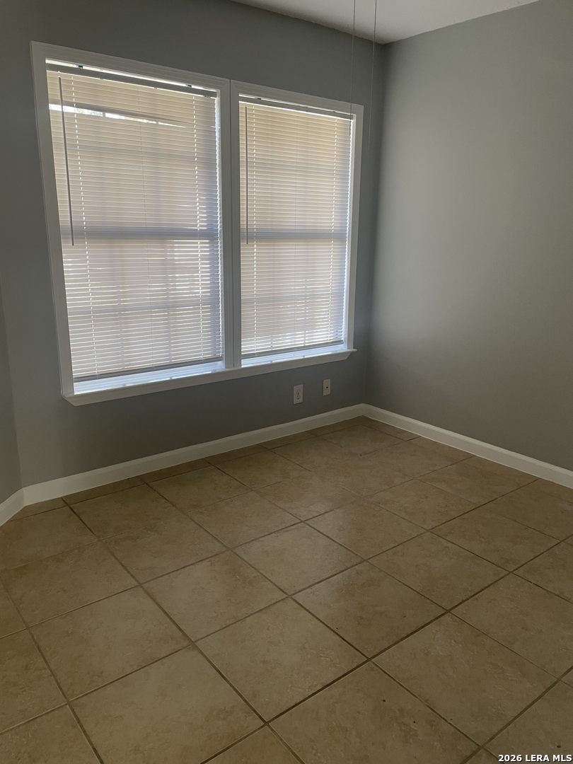 8420 Forest Ridge San Antonio TX 78239