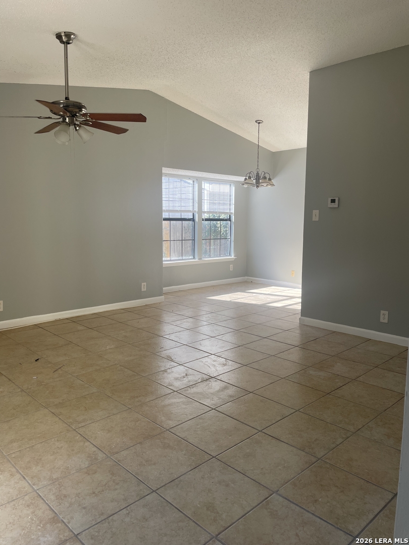8420 Forest Ridge San Antonio TX 78239