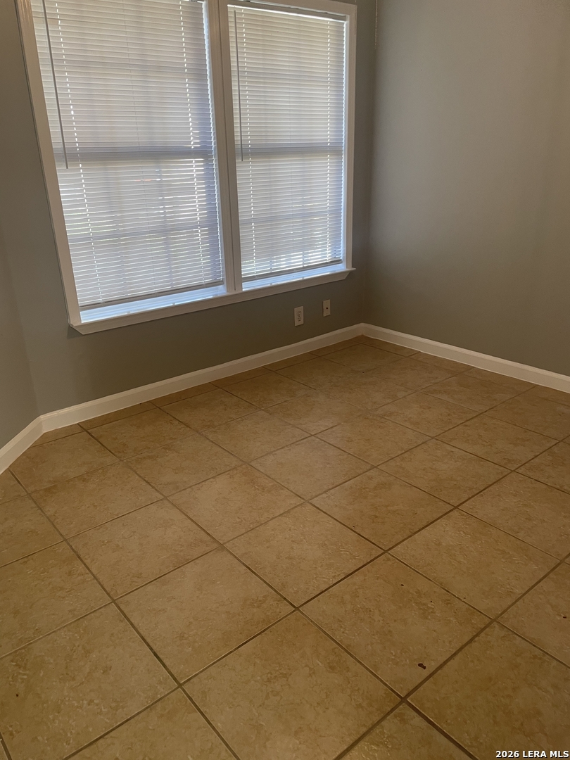 8420 Forest Ridge San Antonio TX 78239