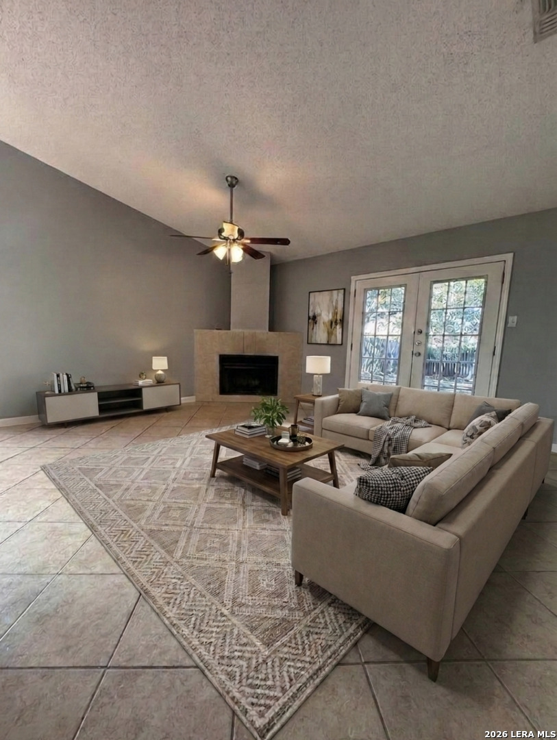 8420 Forest Ridge San Antonio TX 78239