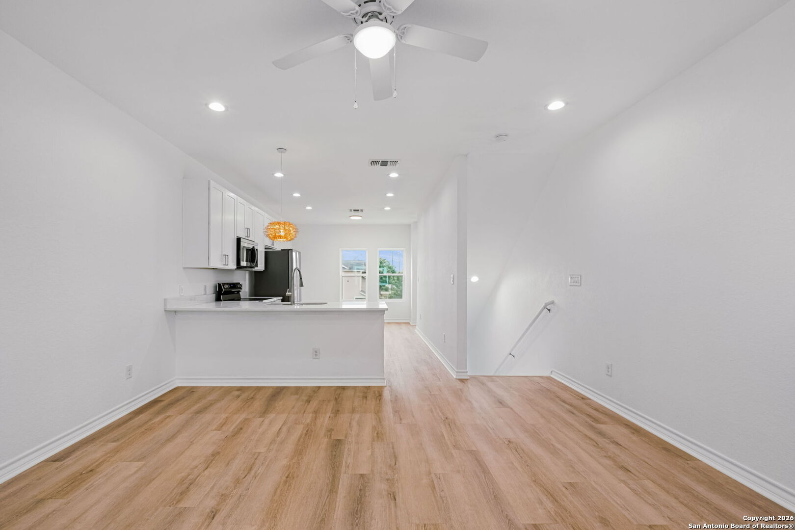 1510 S Essex Street 101, 102 San Antonio TX 78210