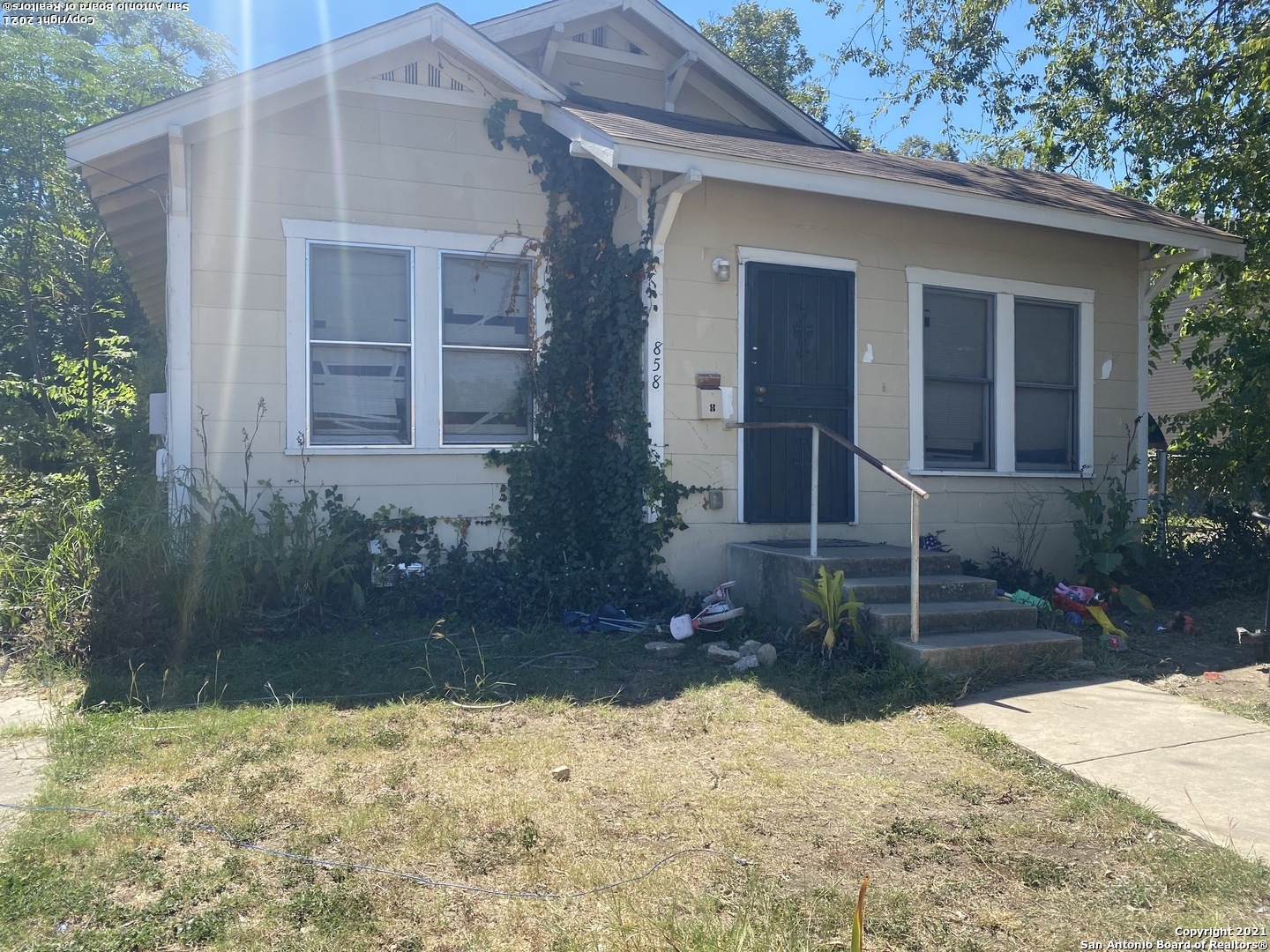 858 Canton San Antonio TX 78202
