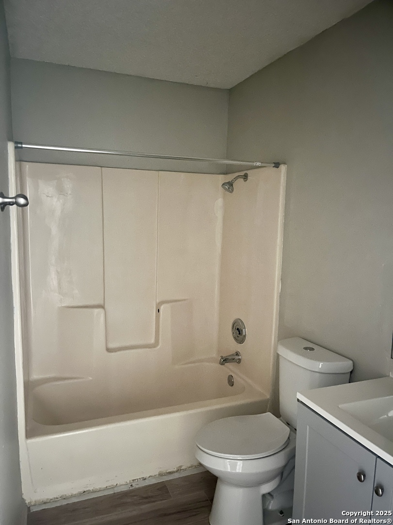 12235 Ridge Crown San Antonio TX 78247