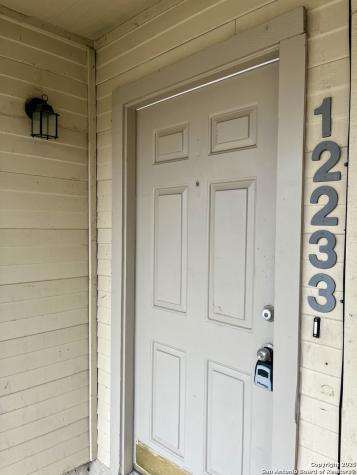 12235 Ridge Crown San Antonio TX 78247