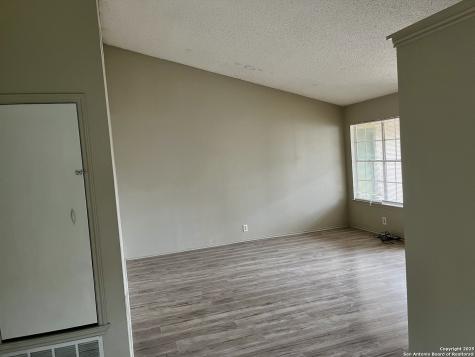 12235 Ridge Crown San Antonio TX 78247