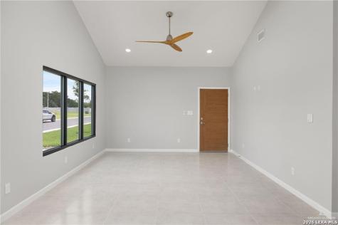 2709 Woodpecker Road Weslaco TX 78596