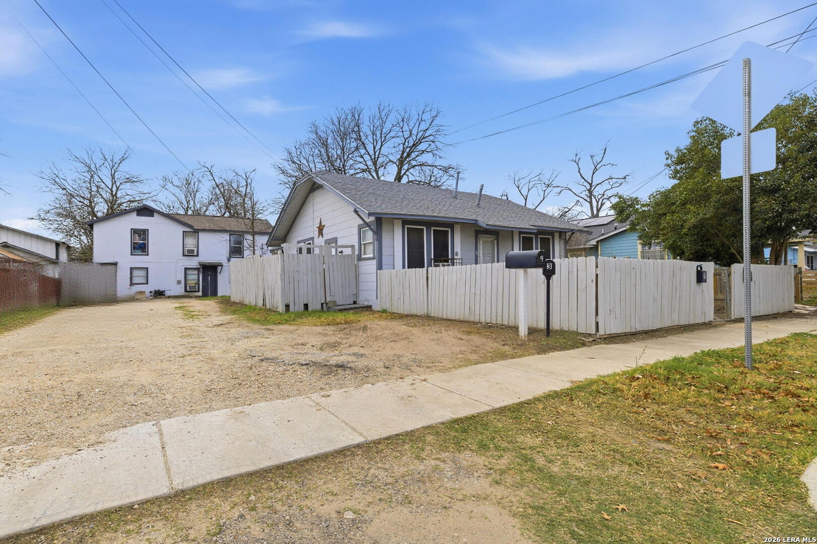 214 E Huff Avenue San Antonio TX 78214