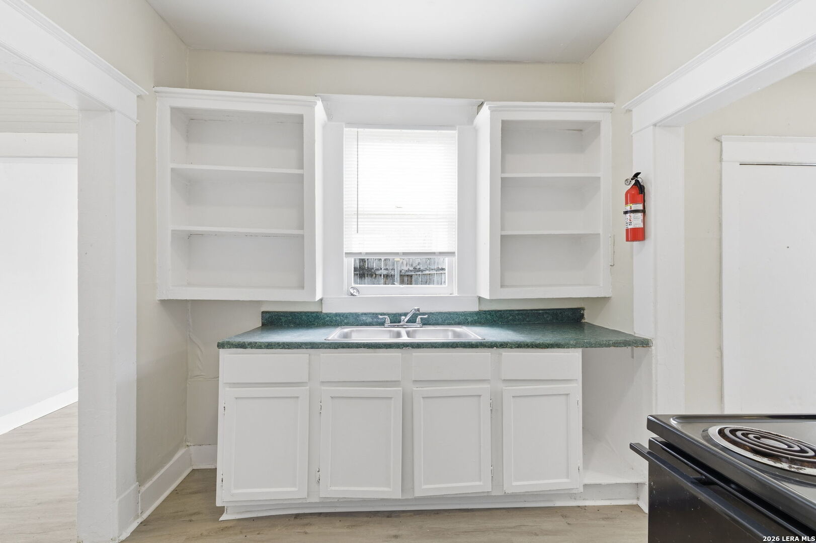 214 E Huff Avenue San Antonio TX 78214