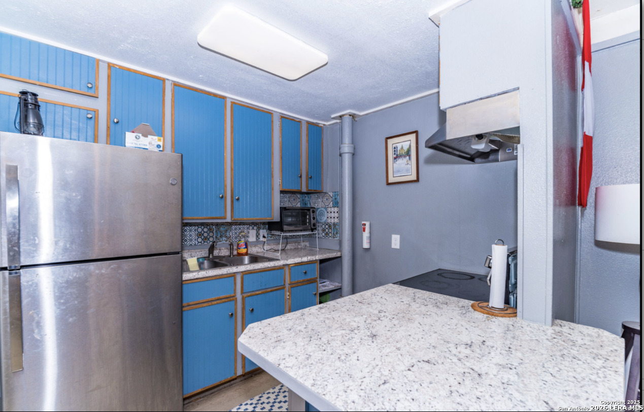 538 W Elsmere San Antonio TX 78212