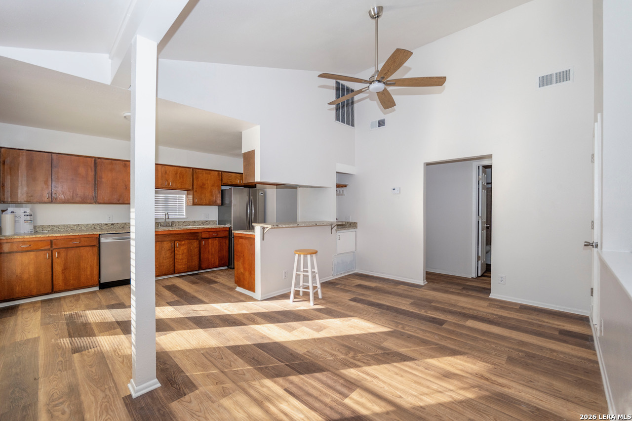 538 W Elsmere San Antonio TX 78212