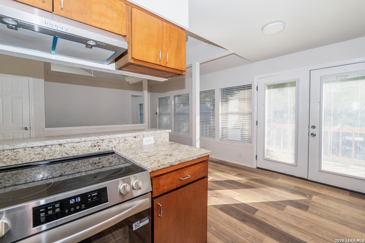 538 W Elsmere San Antonio TX 78212
