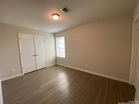 1611 N Navidad Street San Antonio TX 78201
