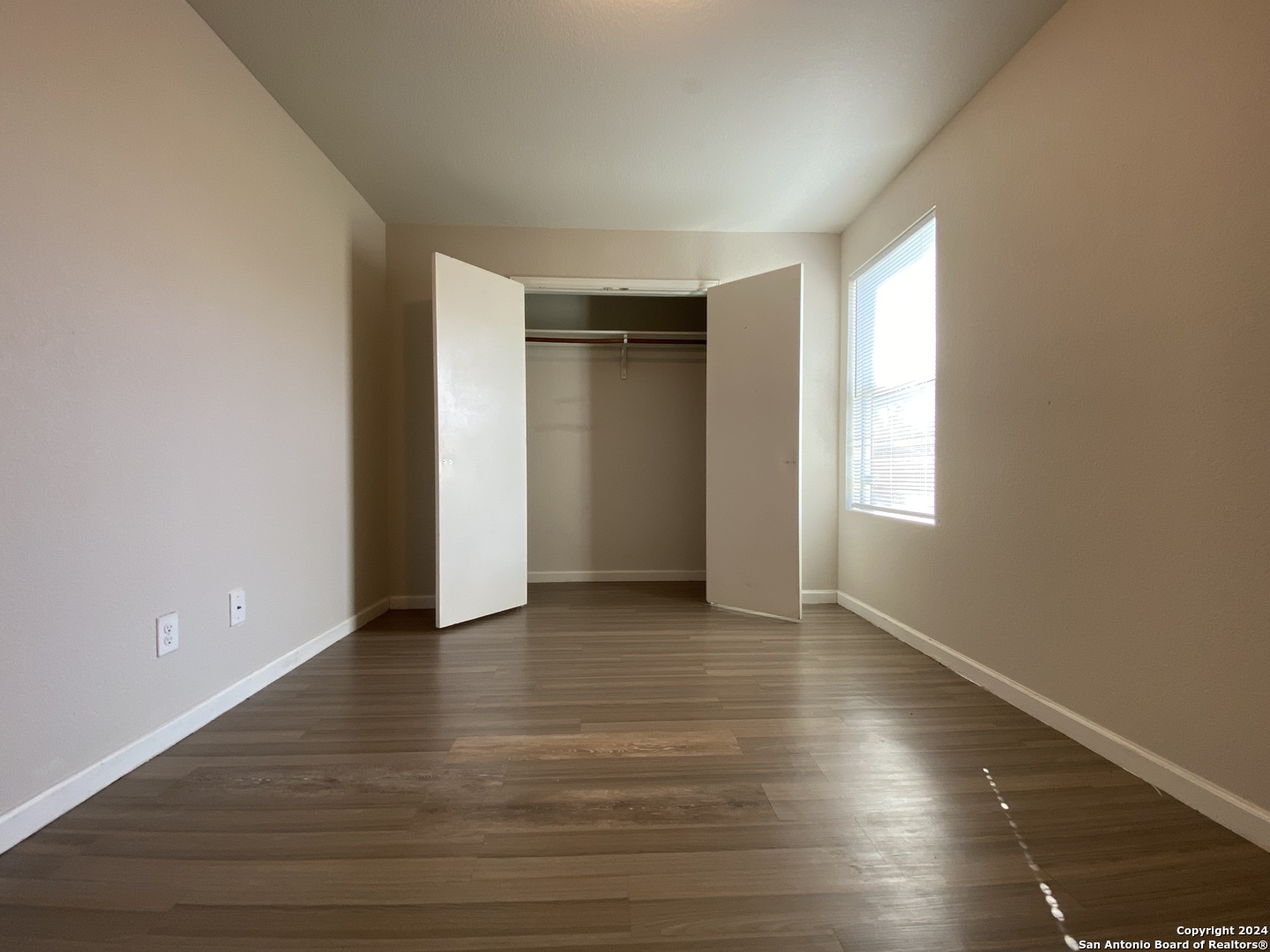 1611 N Navidad Street San Antonio TX 78201