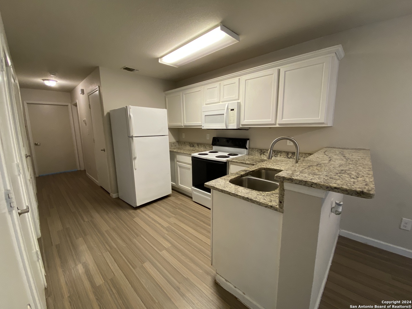 1611 N Navidad Street San Antonio TX 78201