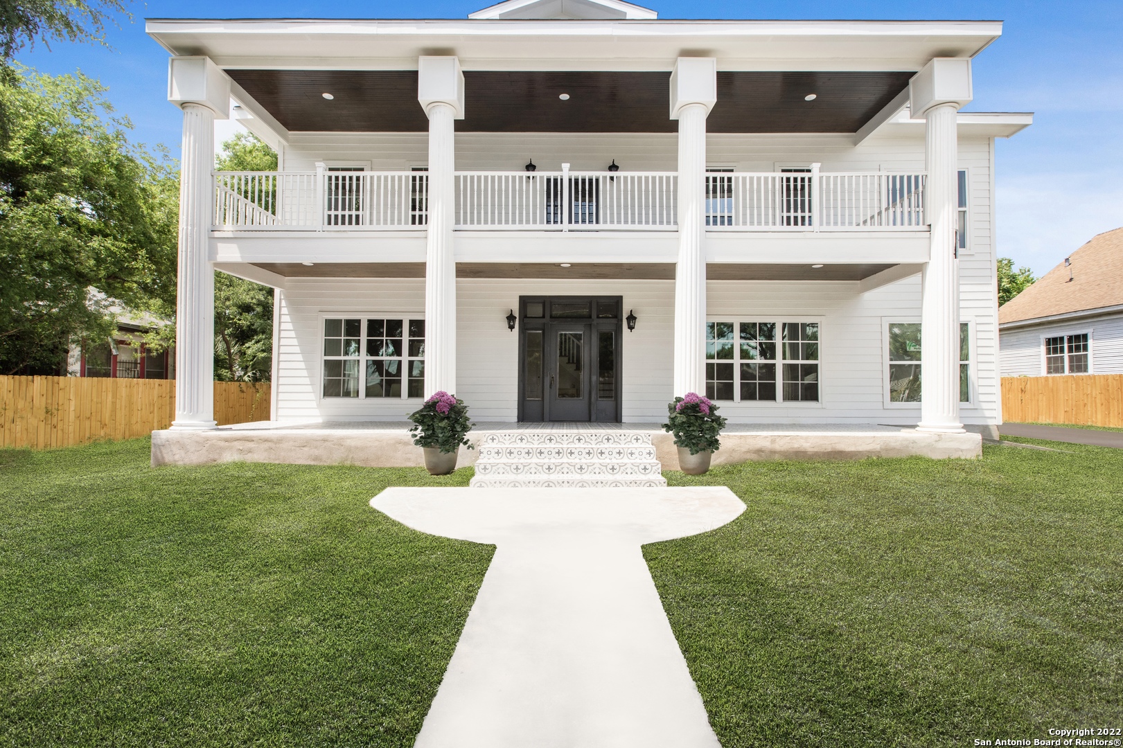 121 E Highland Boulevard San Antonio TX 78210