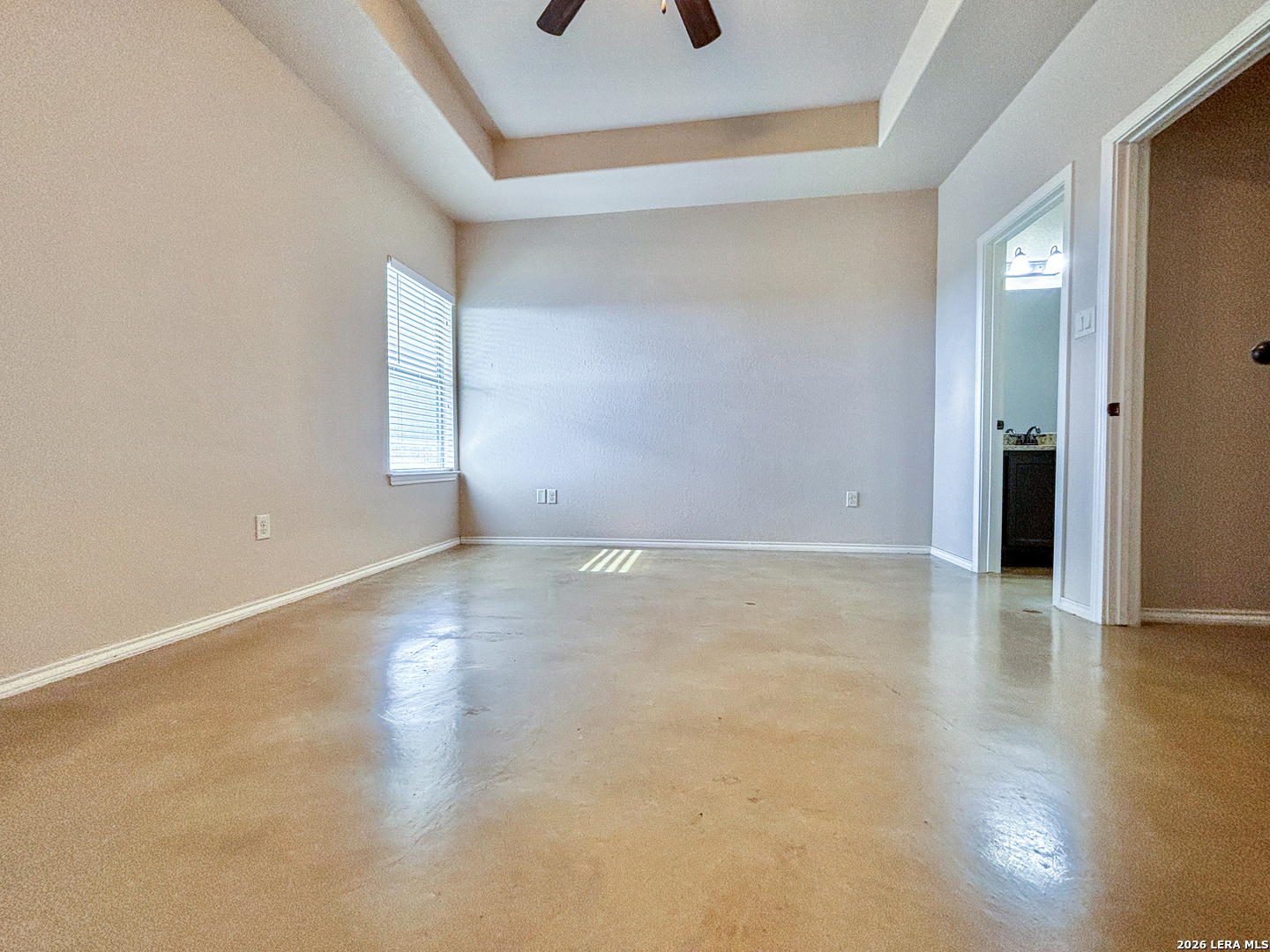 746 /748 Saengerhalle New Braunfels TX 78130