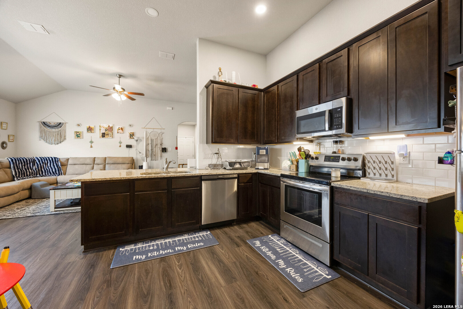 9216 Canyon Bend Converse TX 78109