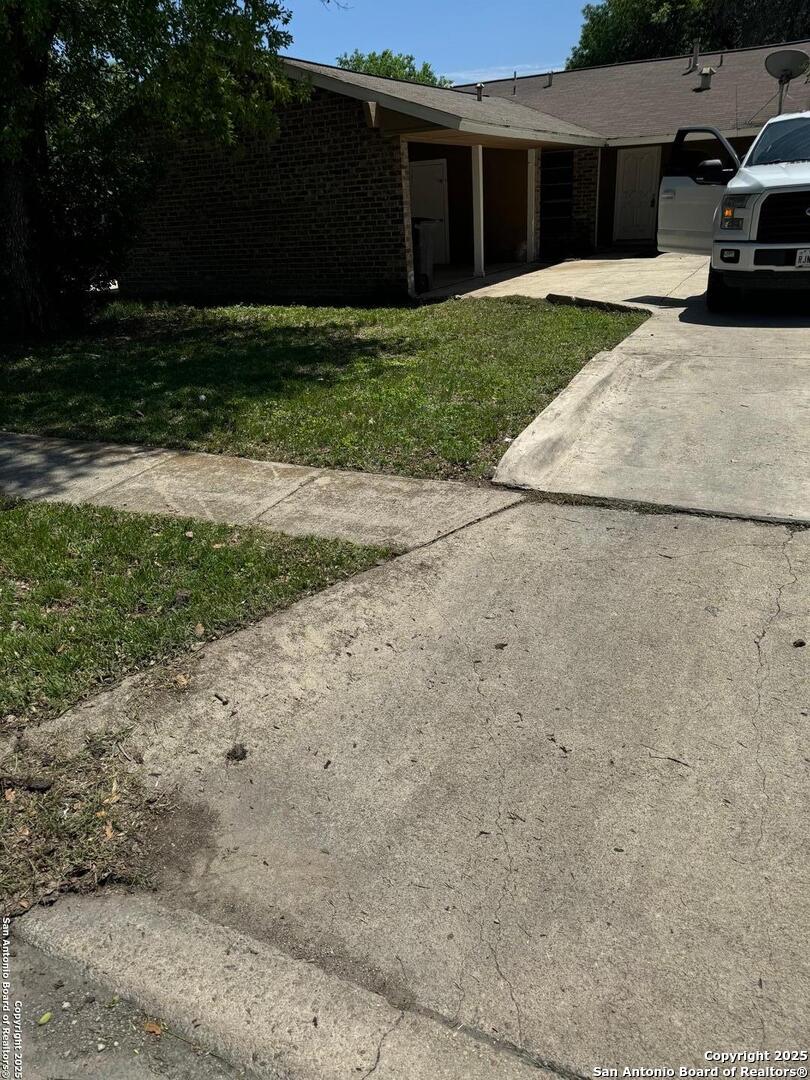5734 Harefield San Antonio TX 78228