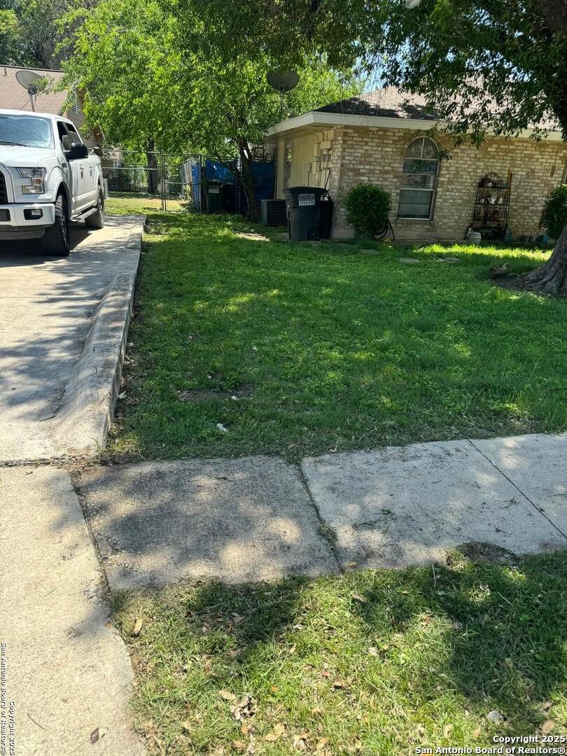 5734 Harefield San Antonio TX 78228