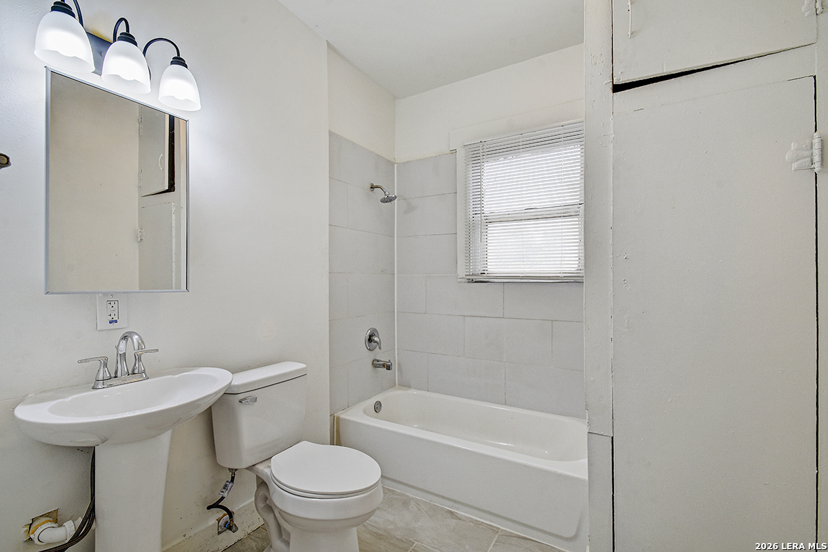 3314 Perez San Antonio TX 78207