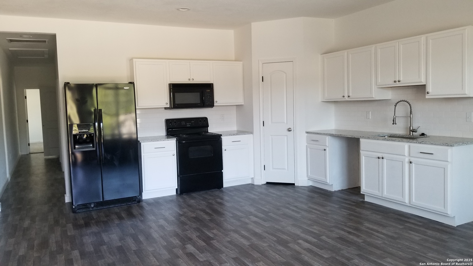 1063 Sleepy Hollow Spring Branch TX 78070