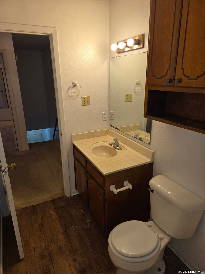 127 Regency Avenue Victoria TX 77904