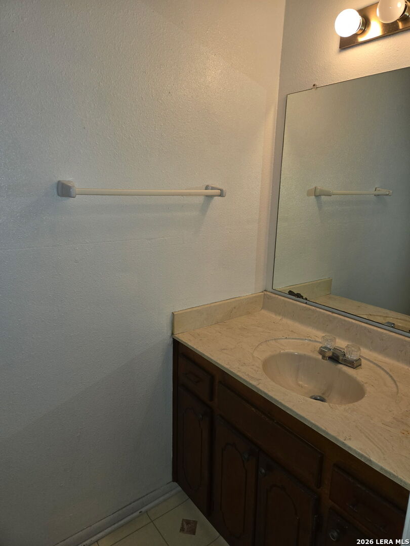 127 Regency Avenue Victoria TX 77904