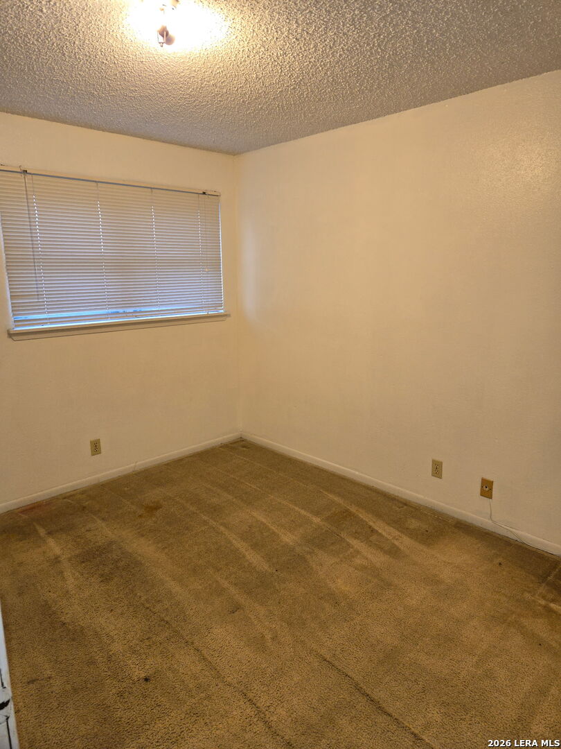 127 Regency Avenue Victoria TX 77904