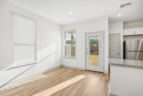 7612 Briarwood Pass San Antonio TX 78252