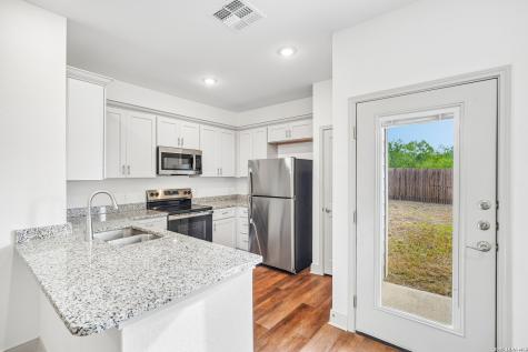 7612 Briarwood Pass San Antonio TX 78252