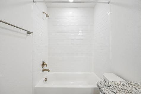 7612 Briarwood Pass San Antonio TX 78252