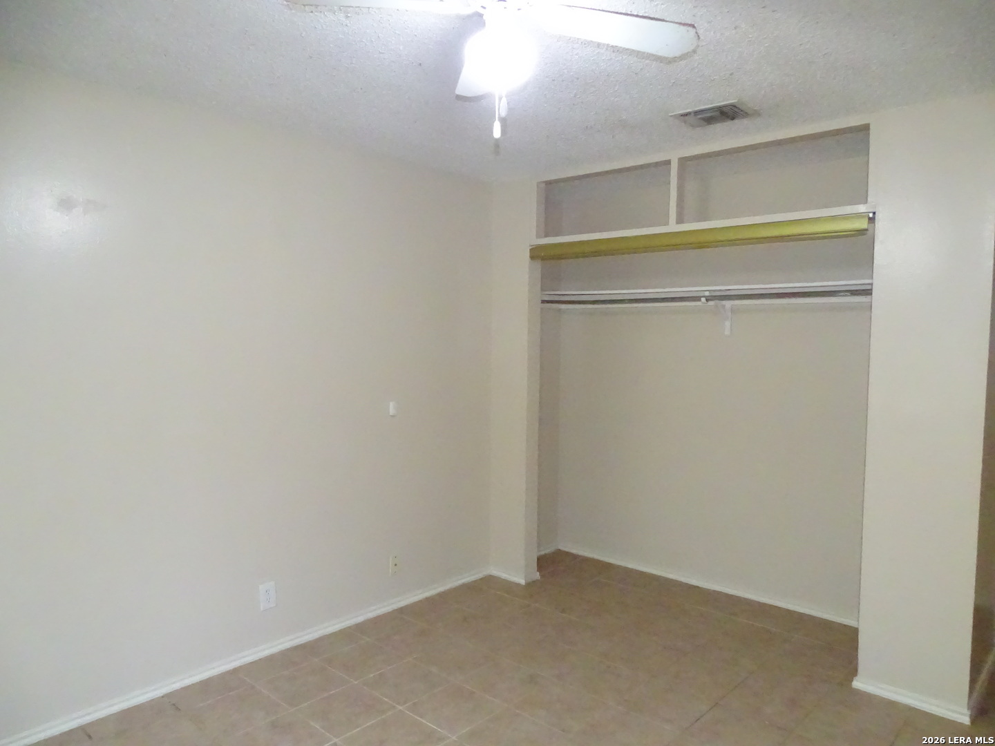 8898 Meadow Range San Antonio TX 78250